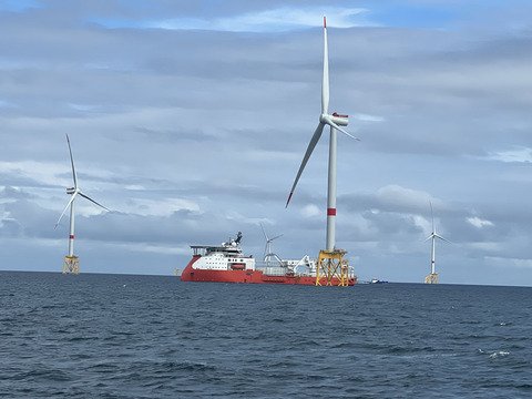 Maritime Survey : Offshore Wind Turbines in St. Brieuc